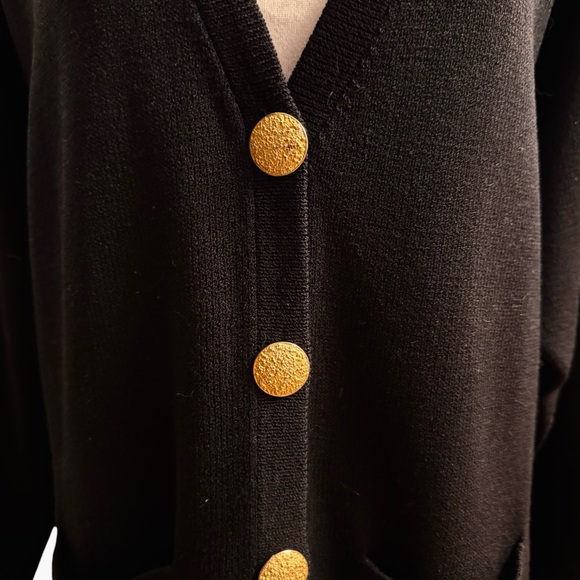 VTG Black Deep V Knit Slouchy Cardigan – Gold Embossed Buttons & Shoulder Pads - Picture 3 of 16